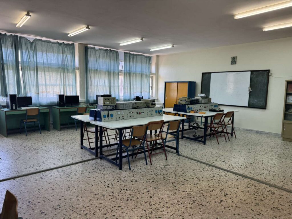 Εργαστήρια Ηλεκτρολόγων & Ηλεκτρονικών