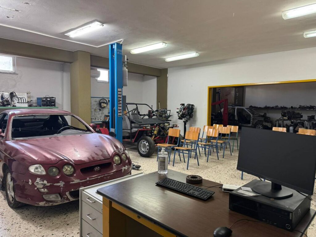 Εργαστήρια Οχημάτων